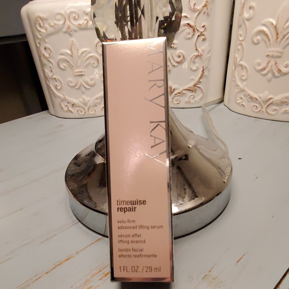 Volufirm Advanced Lifting Serum